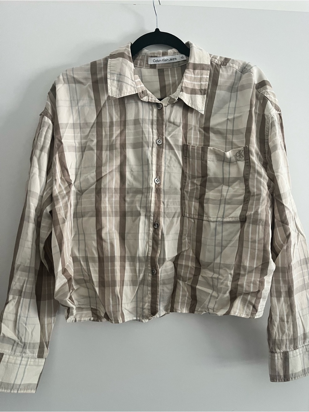Calvin Klein Jeans Cream & Tan Plaid Button-Up Shirt
